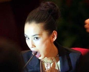 不同明星吃瓜图片高清,高清揭秘明星们的吃瓜瞬间