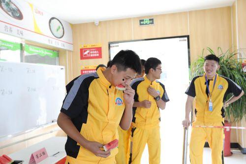 吃瓜群众村支书,揭秘农村基层治理新风向