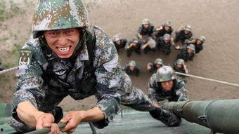 当兵的吃瓜落,当兵吃瓜落，青春热血铸忠诚