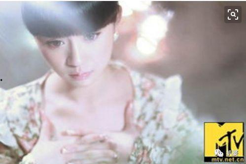 吃瓜十八线女星,揭秘吃瓜十八线女星的幕后故事