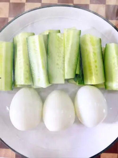 吃蛋不能吃瓜,揭秘为何吃蛋不能吃瓜