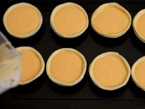 早上吃酸奶和红瓜,开启健康活力一天