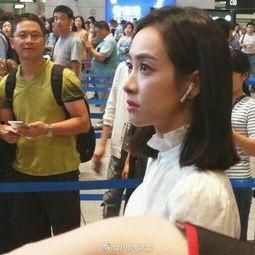 吃瓜偶遇jk,揭秘JK校园时尚的魅力瞬间