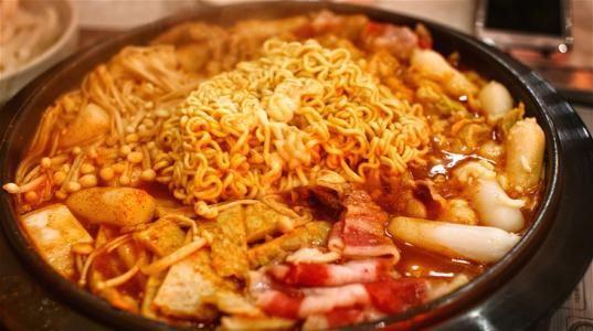 瓜哥吃泡面视频,一场味蕾与时间的较量