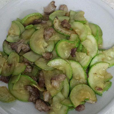 吃瓜基地云南,瓜果飘香，田园风光尽收眼底