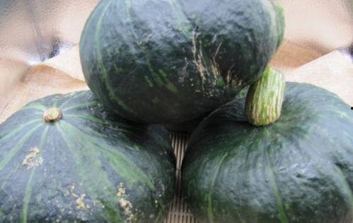 铭亮min吃瓜,揭秘娱乐圈幕后故事