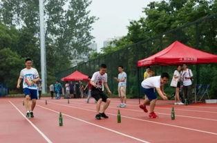 操场食堂吃瓜,吃瓜群众的欢乐盛宴
